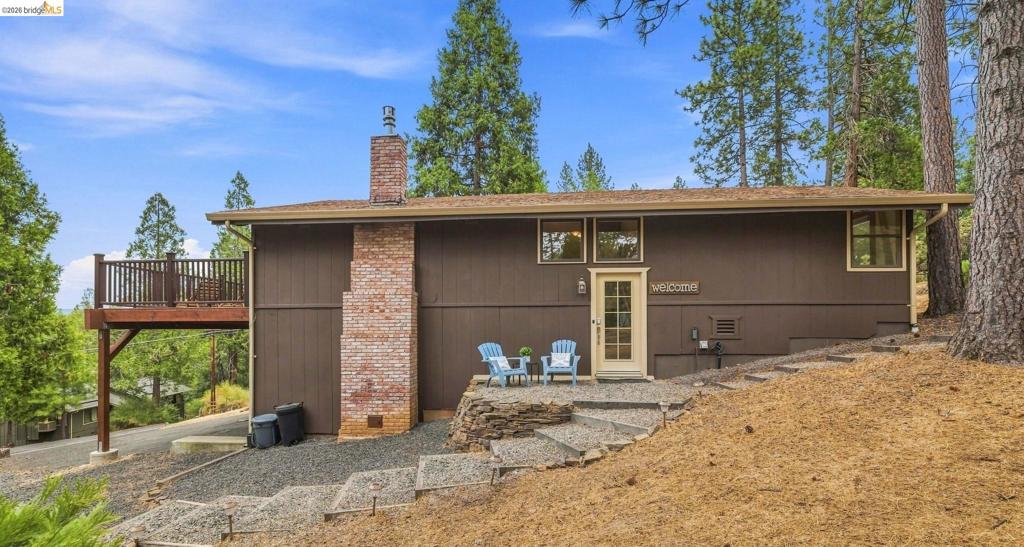 19933 Pine Mountain Dr., Groveland, CA 95321