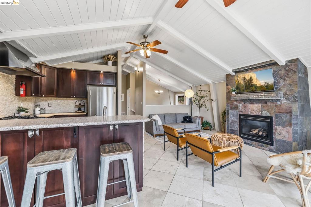 19933 Pine Mountain Dr., Groveland, CA 95321