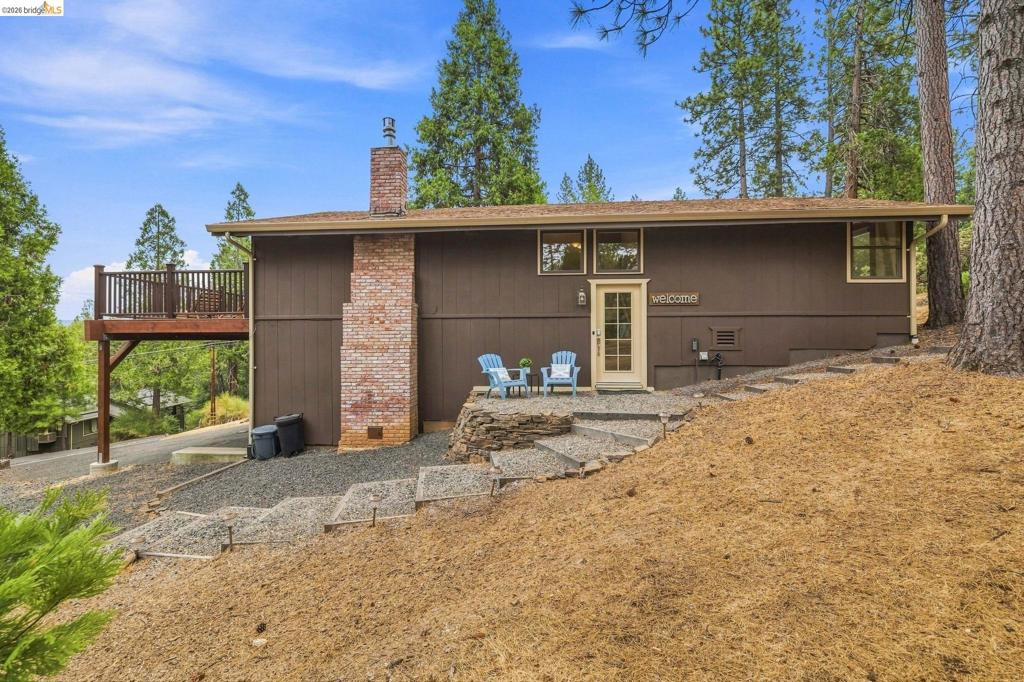 19933 Pine Mountain Dr., Groveland, CA 95321