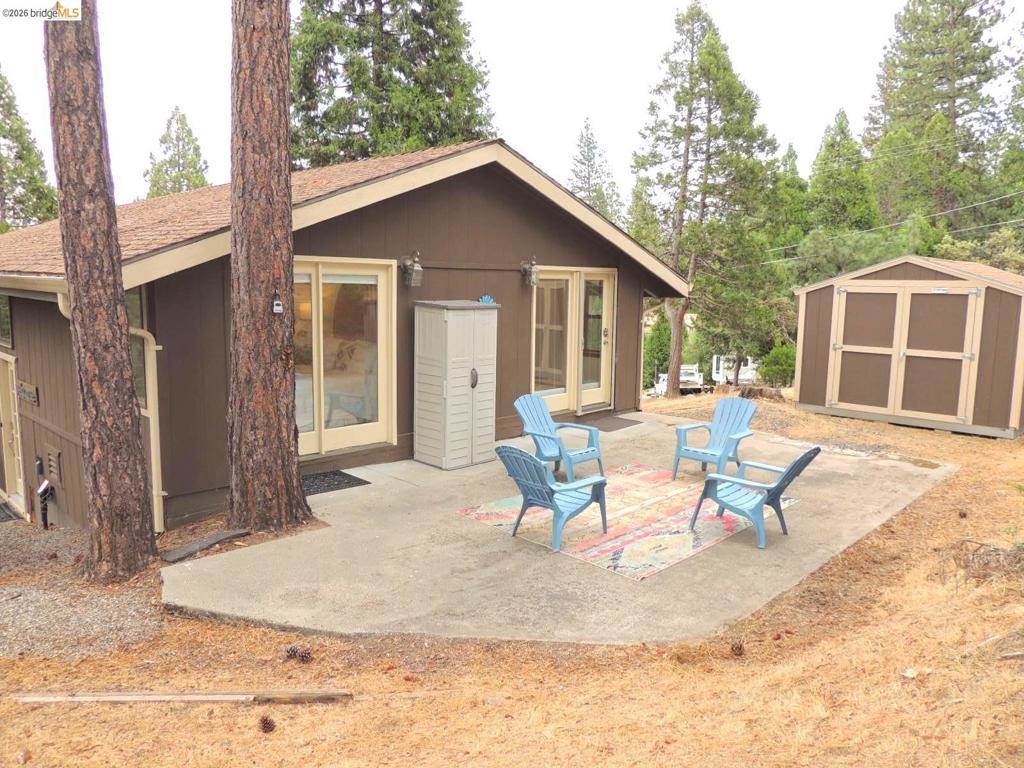 19933 Pine Mountain Dr., Groveland, CA 95321