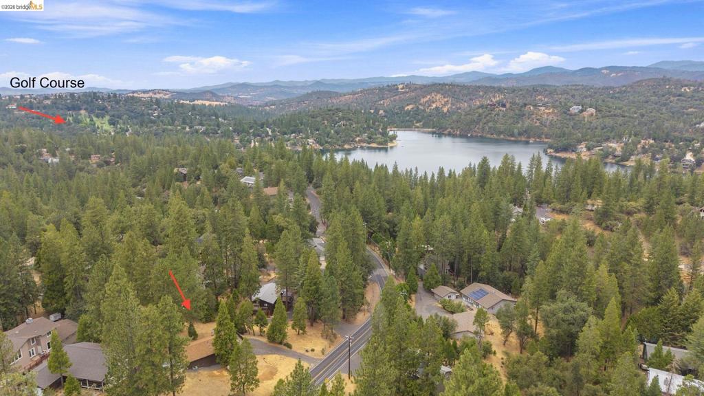 19933 Pine Mountain Dr., Groveland, CA 95321