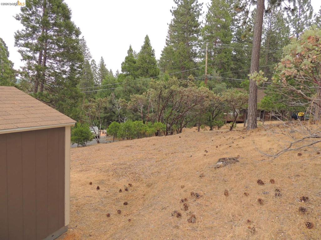 19933 Pine Mountain Dr., Groveland, CA 95321