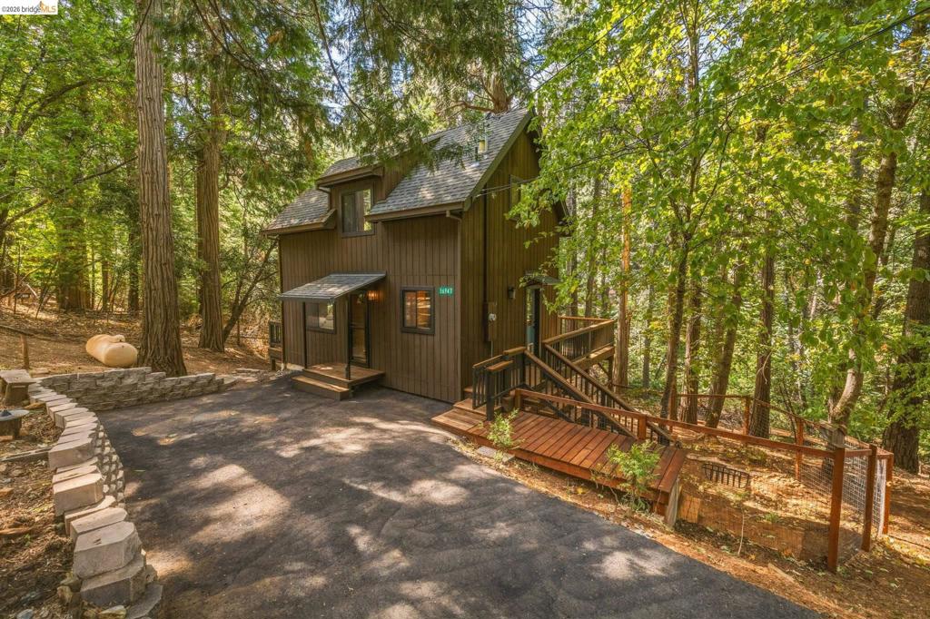 16947 E Brookside Dr., Sonora, CA 95370