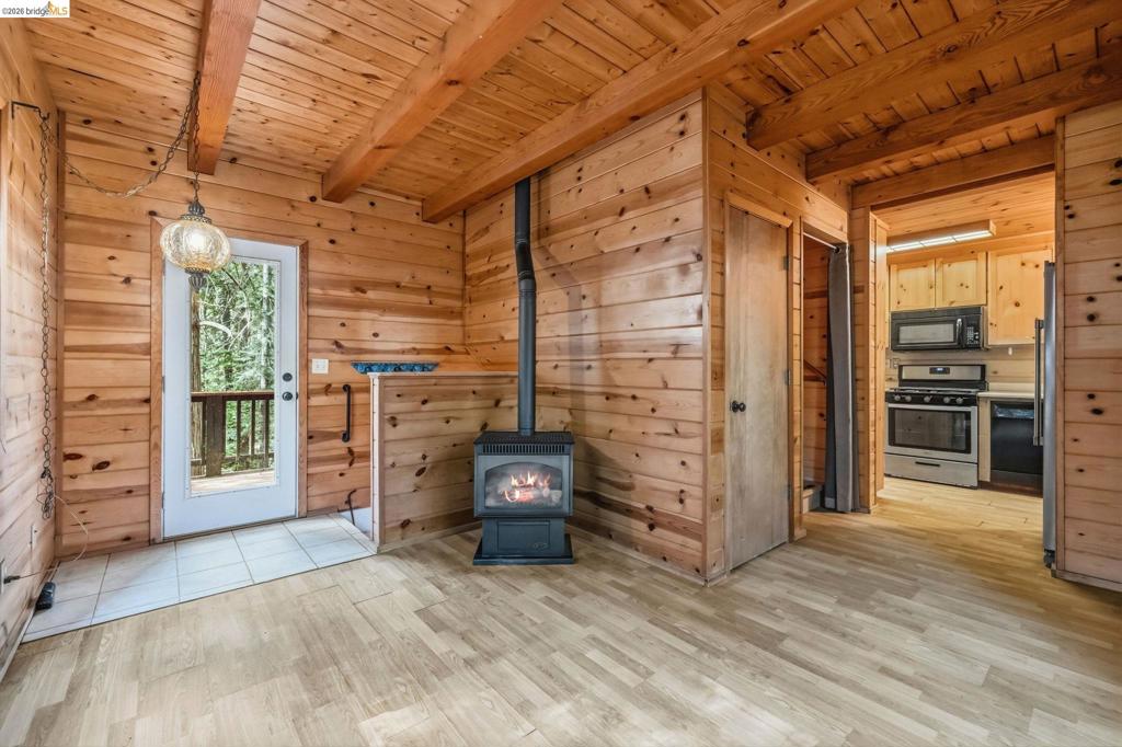 16947 E Brookside Dr., Sonora, CA 95370