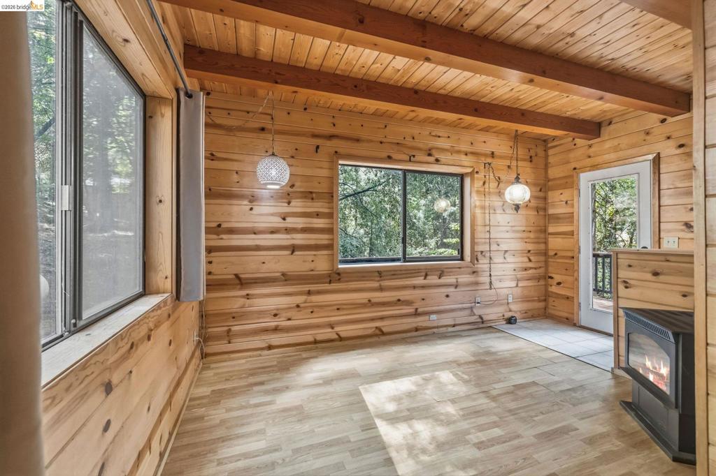 16947 E Brookside Dr., Sonora, CA 95370