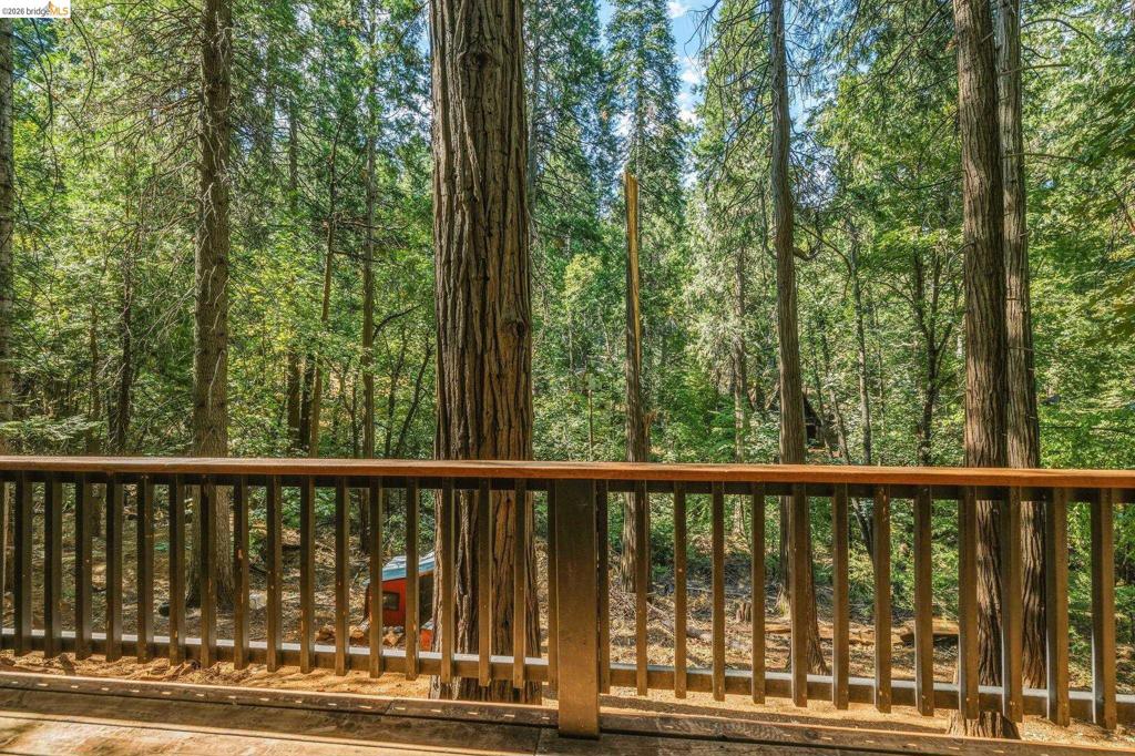 16947 E Brookside Dr., Sonora, CA 95370