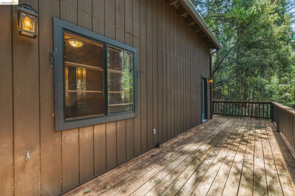 16947 E Brookside Dr., Sonora, CA 95370