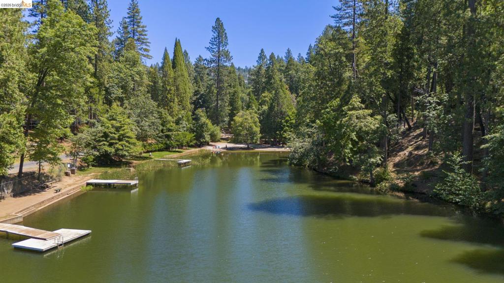 16947 E Brookside Dr., Sonora, CA 95370