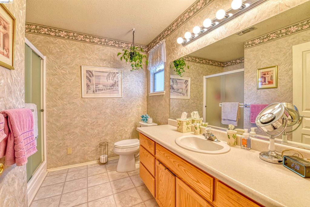 12888 Green Valley Cr, Groveland, CA 95321