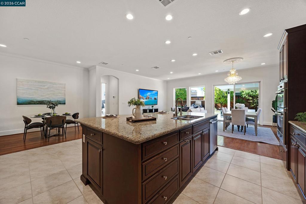 1939 Burgundy Ln, Brentwood (CC), CA 94513