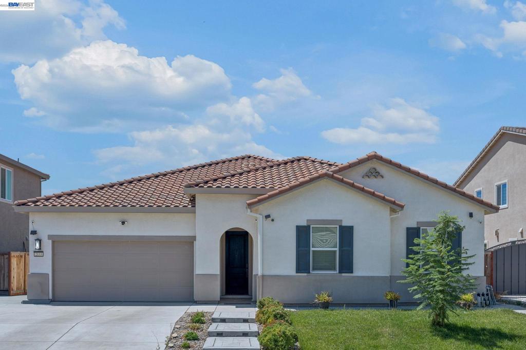 2133 Day Lily Ave, Manteca, CA 95337