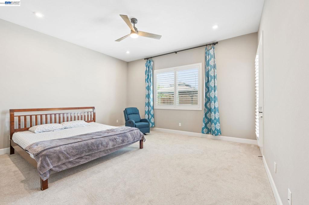 2133 Day Lily Ave, Manteca, CA 95337