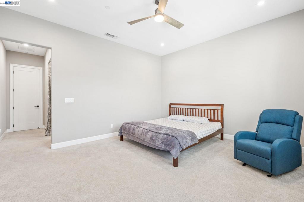 2133 Day Lily Ave, Manteca, CA 95337
