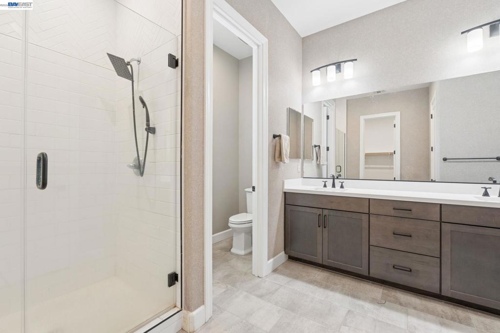 2133 Day Lily Ave, Manteca, CA 95337