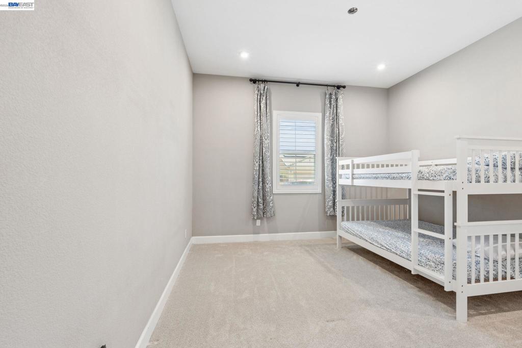 2133 Day Lily Ave, Manteca, CA 95337