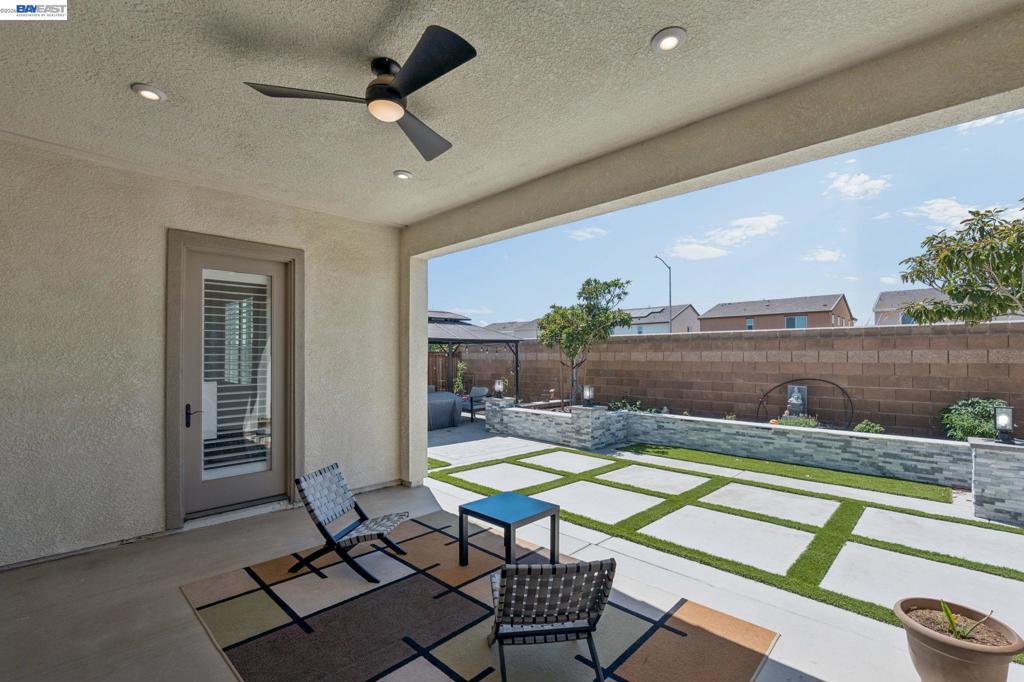 2133 Day Lily Ave, Manteca, CA 95337