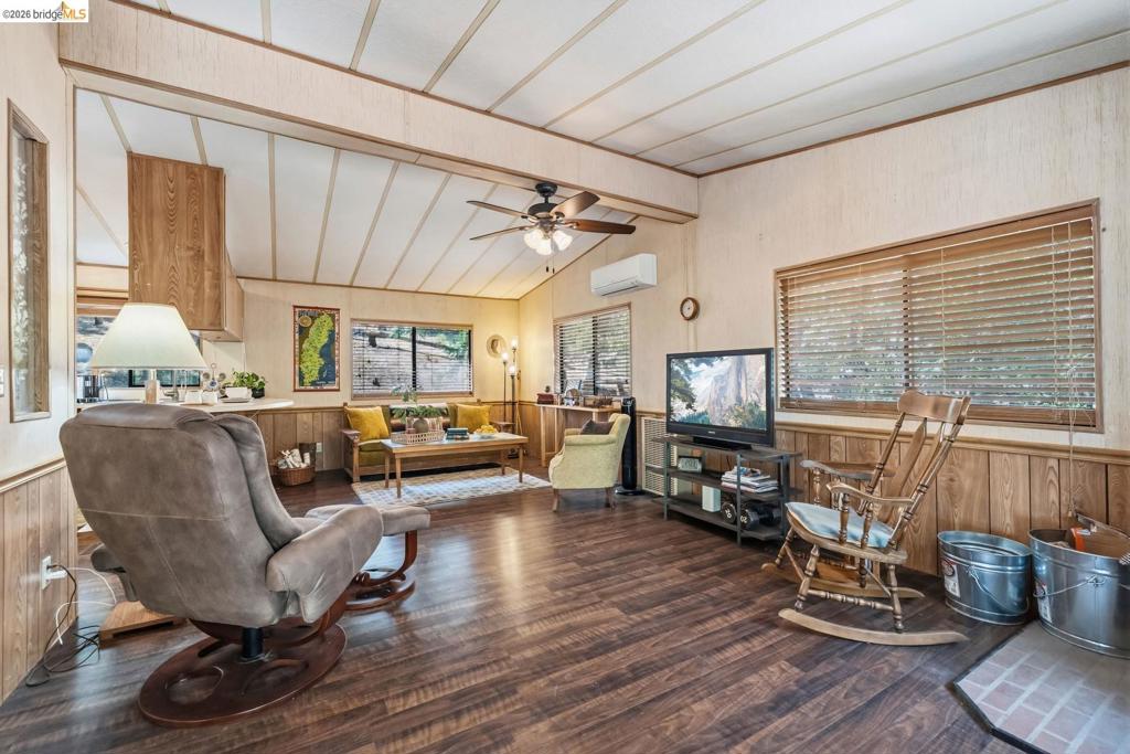 22748 Fuller RD, Twain Harte, CA 95383