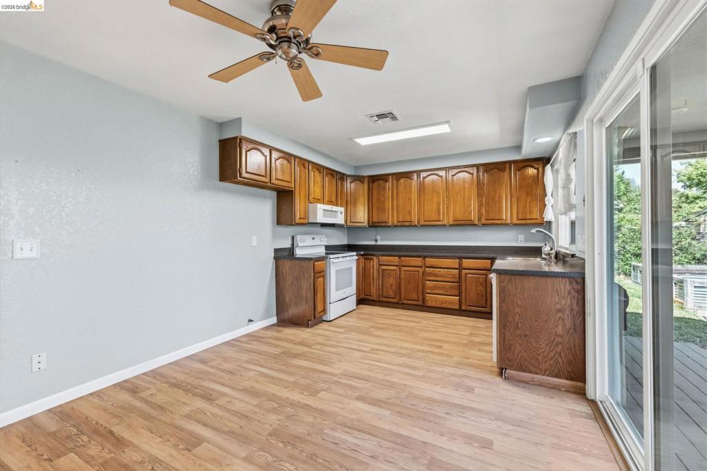 11037 Harrison Dr, Sonora, CA 95370