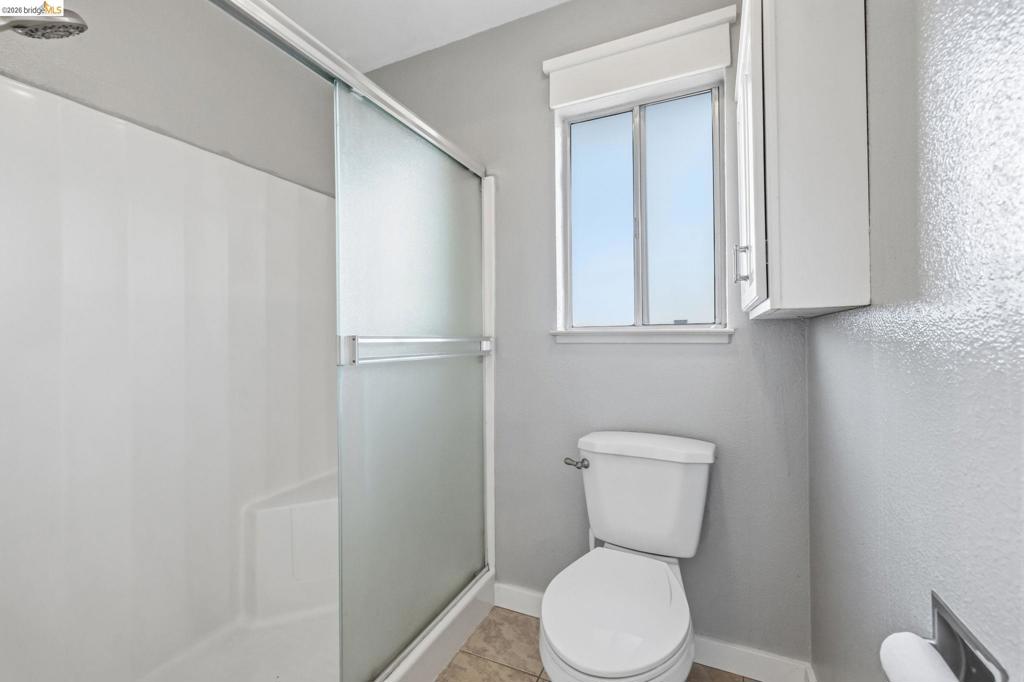 11037 Harrison Dr, Sonora, CA 95370