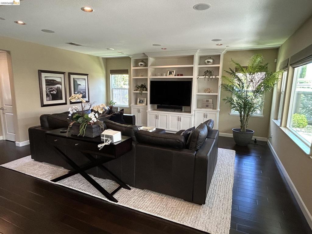 682 Norwood Ct, Brentwood (CC), CA 94513