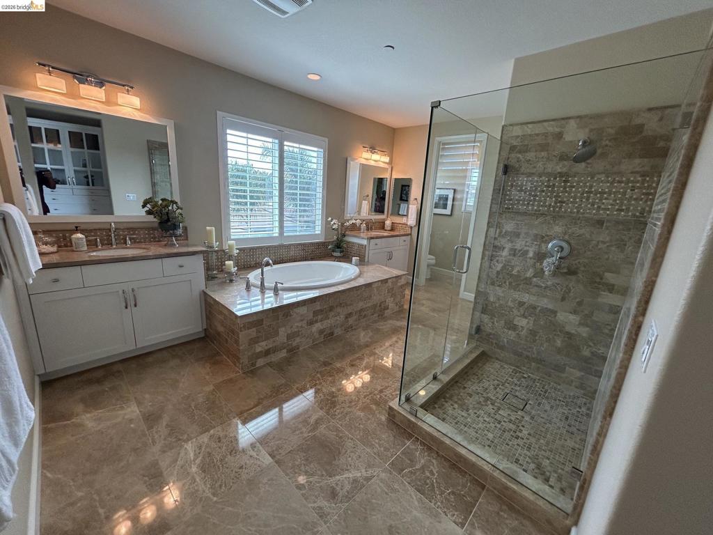 682 Norwood Ct, Brentwood (CC), CA 94513