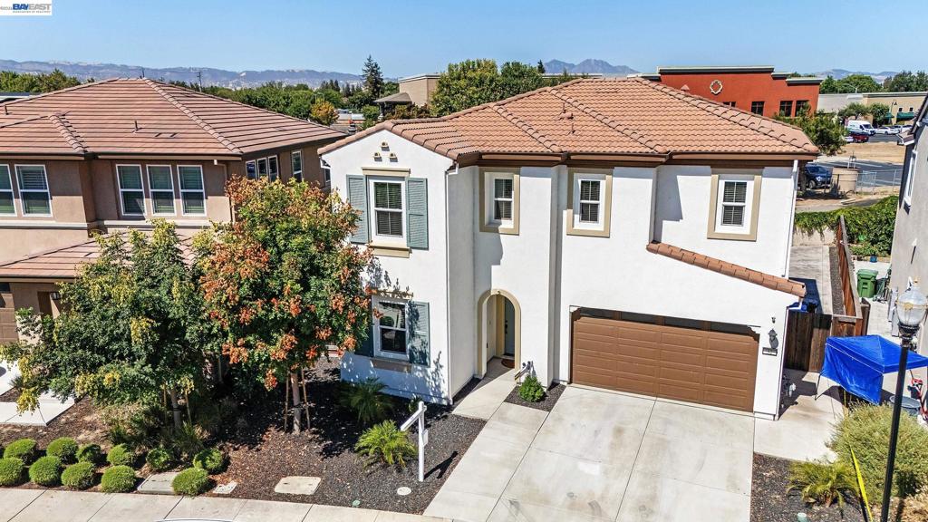 52 Redberry Loop, Brentwood (CC), CA 94513-1681