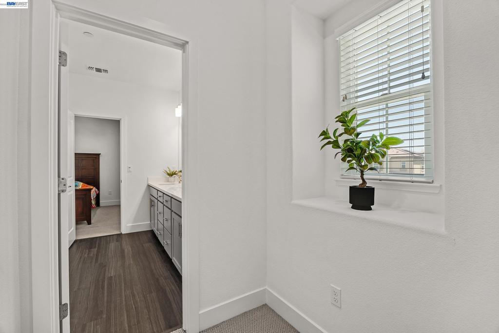 52 Redberry Loop, Brentwood (CC), CA 94513-1681