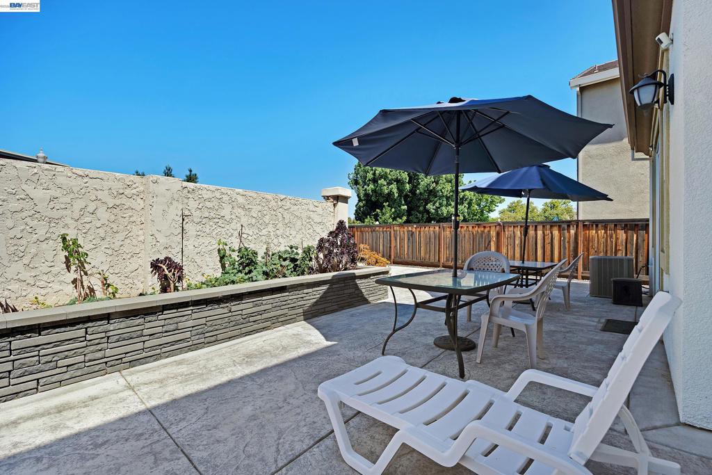 52 Redberry Loop, Brentwood (CC), CA 94513-1681