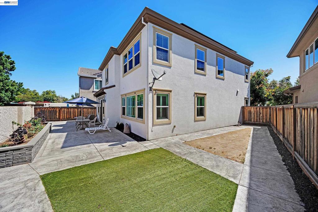 52 Redberry Loop, Brentwood (CC), CA 94513-1681