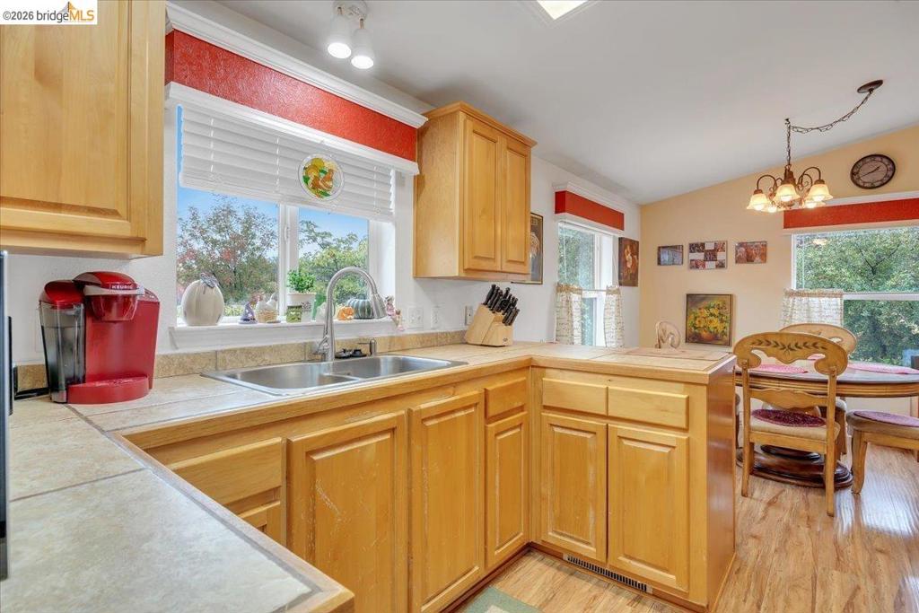 18679 Vista DR, Jamestown, CA 95327