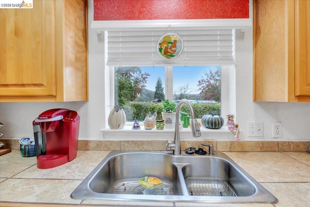 18679 Vista DR, Jamestown, CA 95327