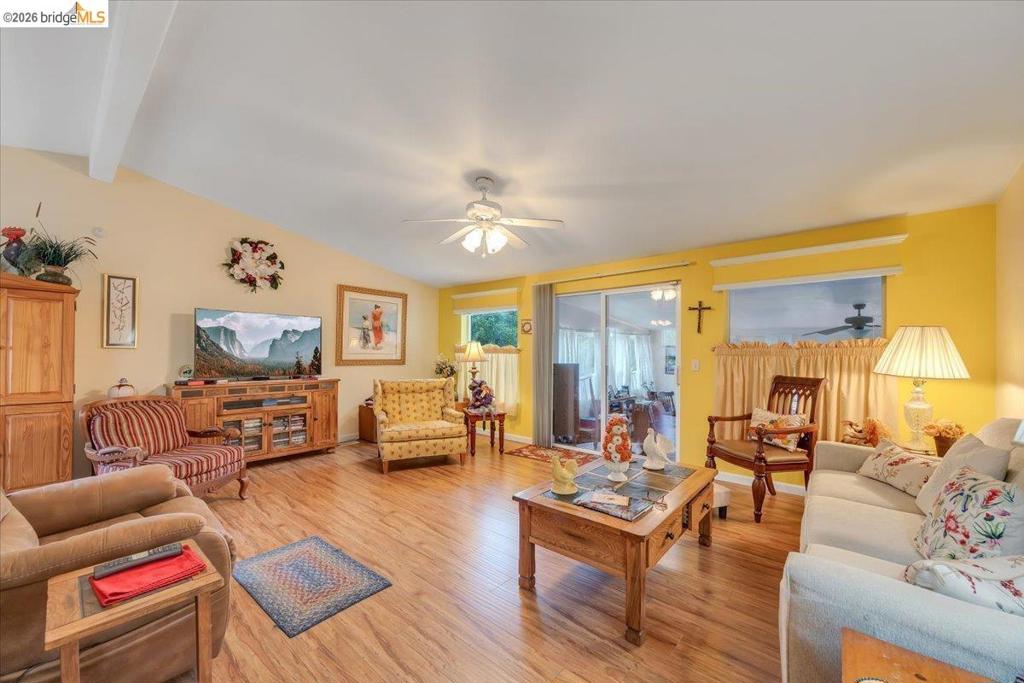 18679 Vista DR, Jamestown, CA 95327