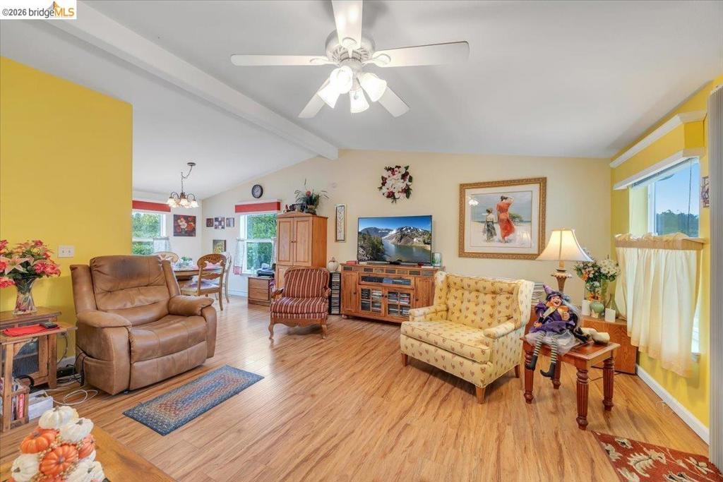 18679 Vista DR, Jamestown, CA 95327