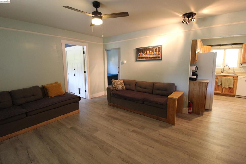 600 Woods Creek Dr, Sonora, CA 95370