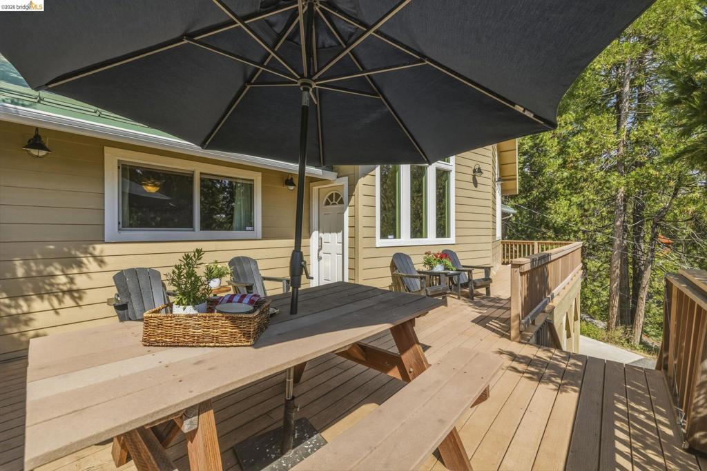 29392 Alpine Dr, Cold Springs, CA 95335