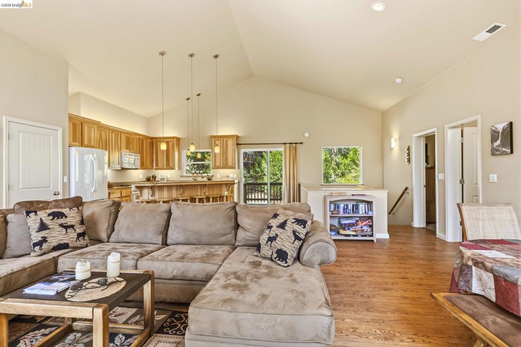 29392 Alpine Dr, Cold Springs, CA 95335