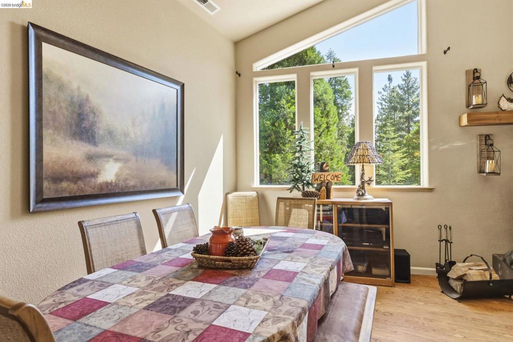 29392 Alpine Dr, Cold Springs, CA 95335