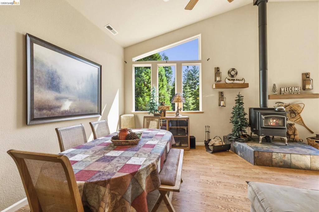 29392 Alpine Dr, Cold Springs, CA 95335