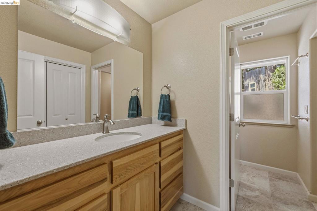 29392 Alpine Dr, Cold Springs, CA 95335