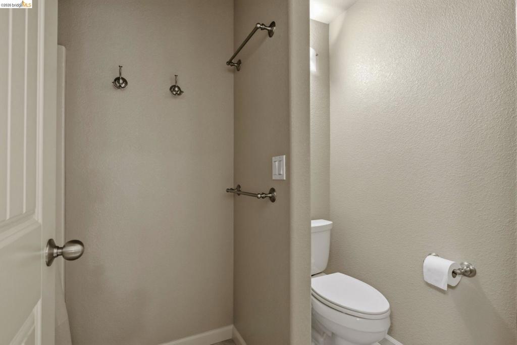 29392 Alpine Dr, Cold Springs, CA 95335
