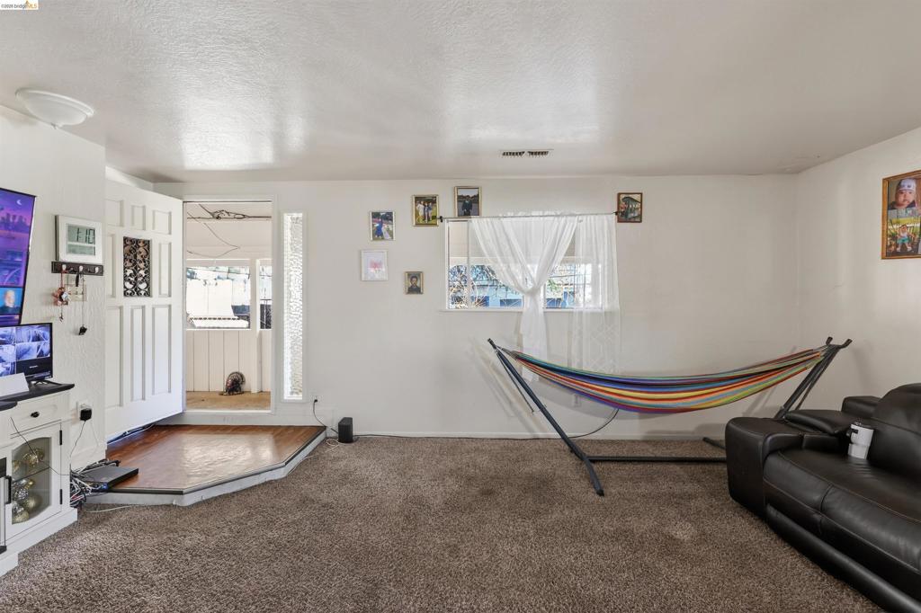 628 Olive Street, Sonora, CA 95370-5171