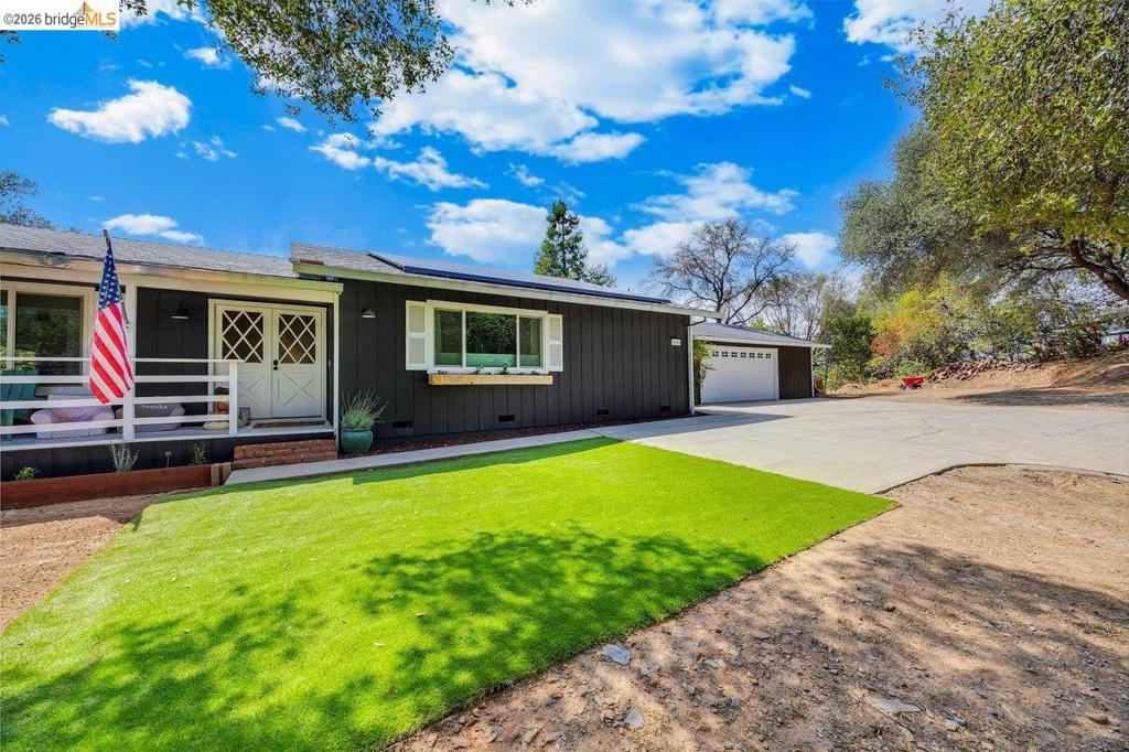 20582 Eureka Dr, Sonora, CA 95370
