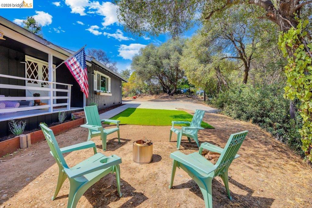 20582 Eureka Dr, Sonora, CA 95370