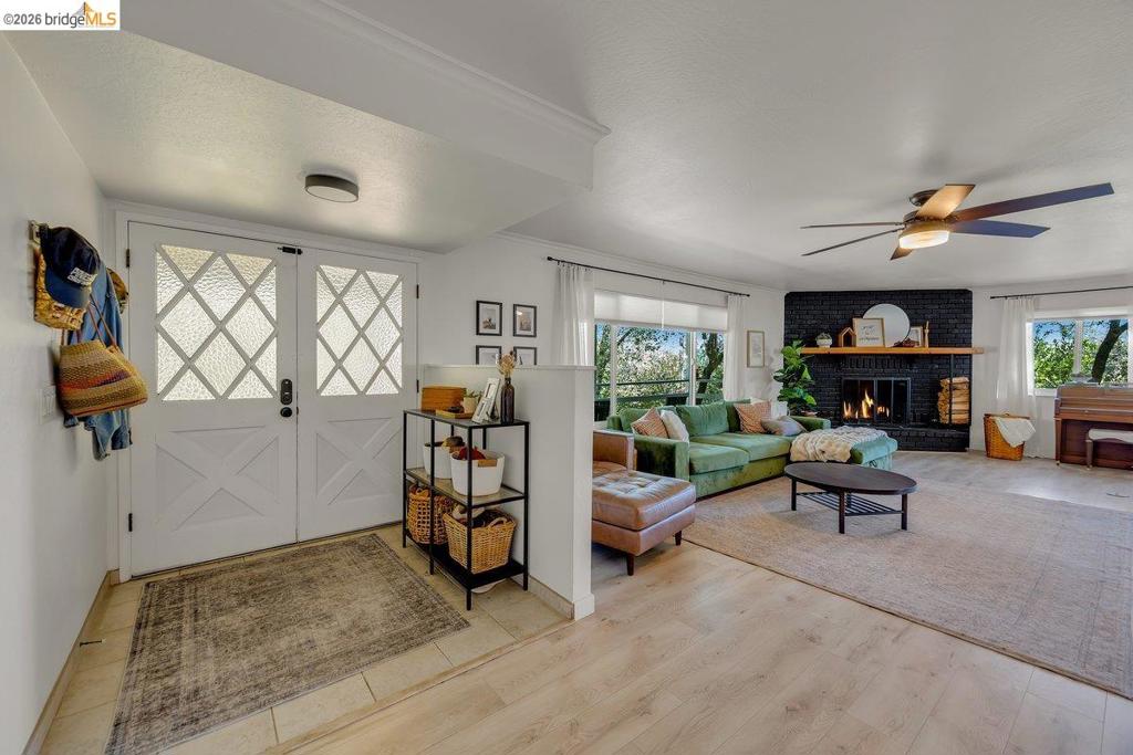 20582 Eureka Dr, Sonora, CA 95370