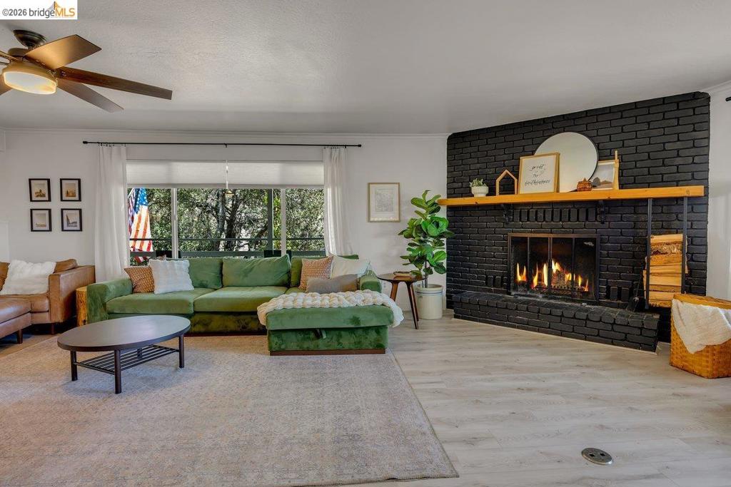 20582 Eureka Dr, Sonora, CA 95370