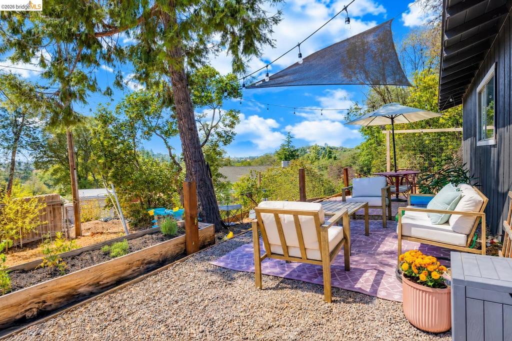 20582 Eureka Dr, Sonora, CA 95370