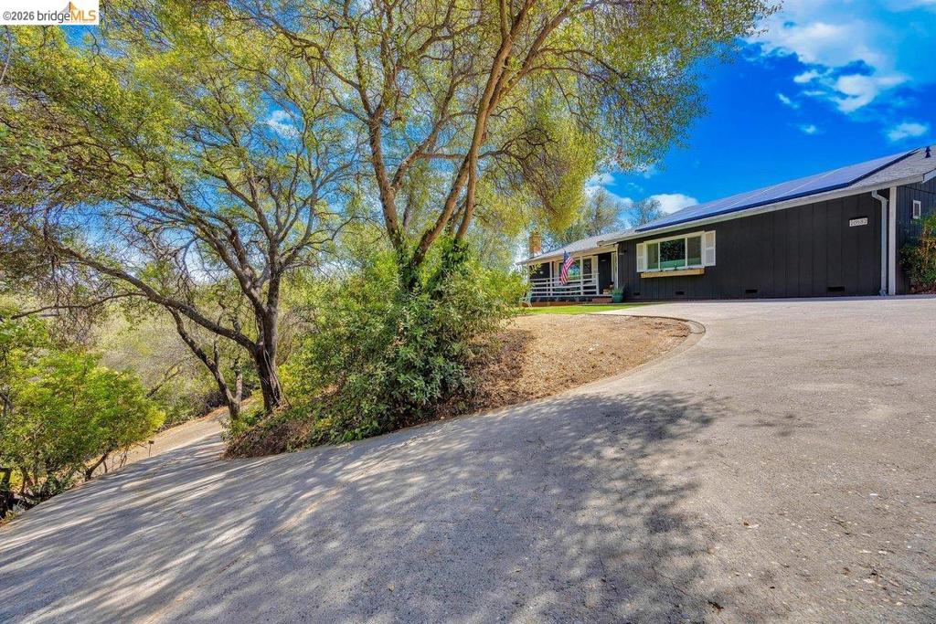 20582 Eureka Dr, Sonora, CA 95370
