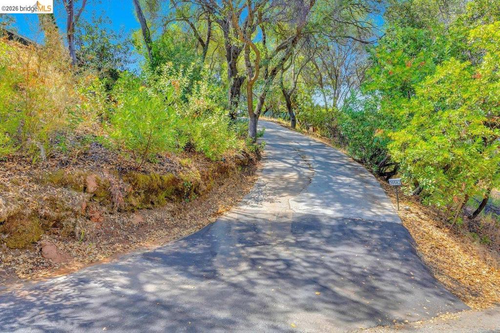 20582 Eureka Dr, Sonora, CA 95370