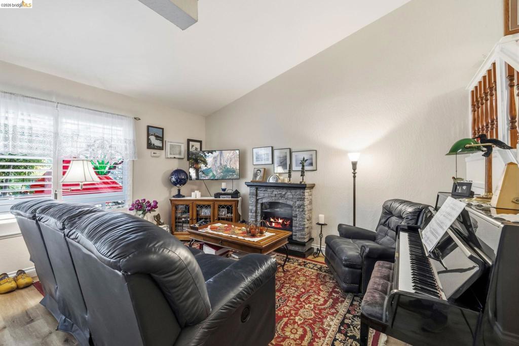 18853 Manzanita Dr. #B, Twain Harte, CA 95383