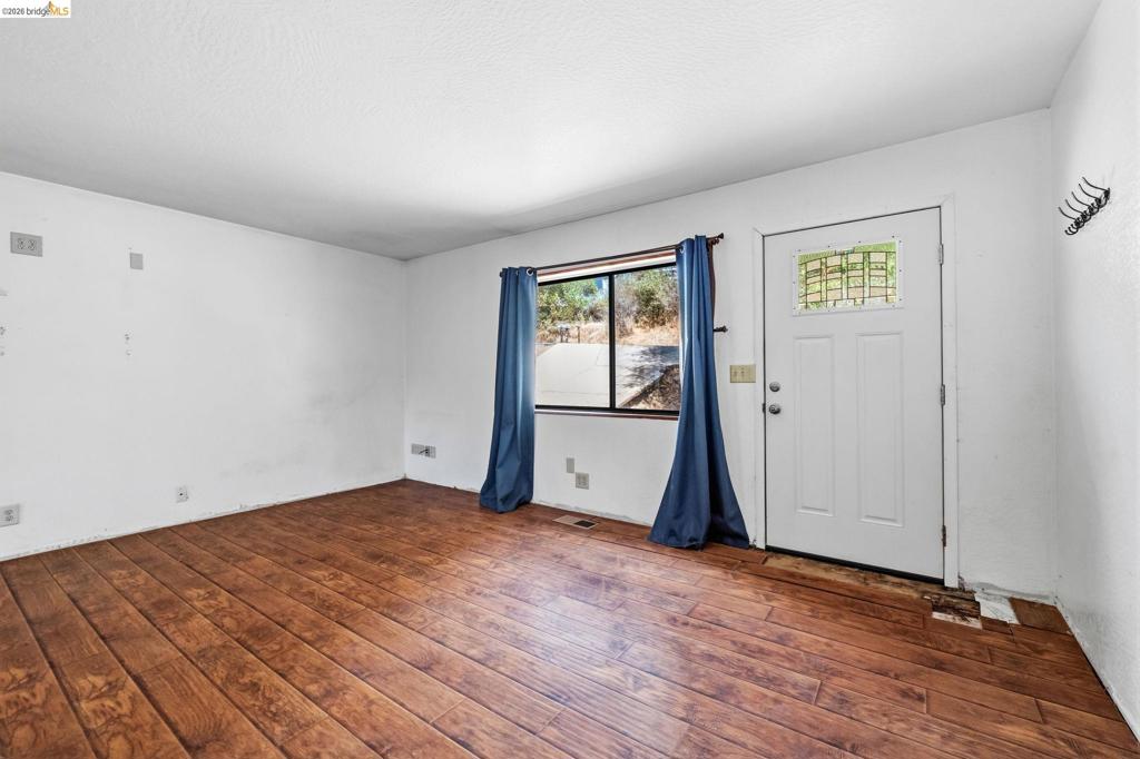 18948 North Drive, Jamestown, CA 95327